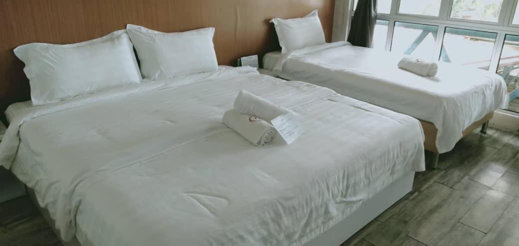 Rick Resort Телук-Интан Экстерьер фото
