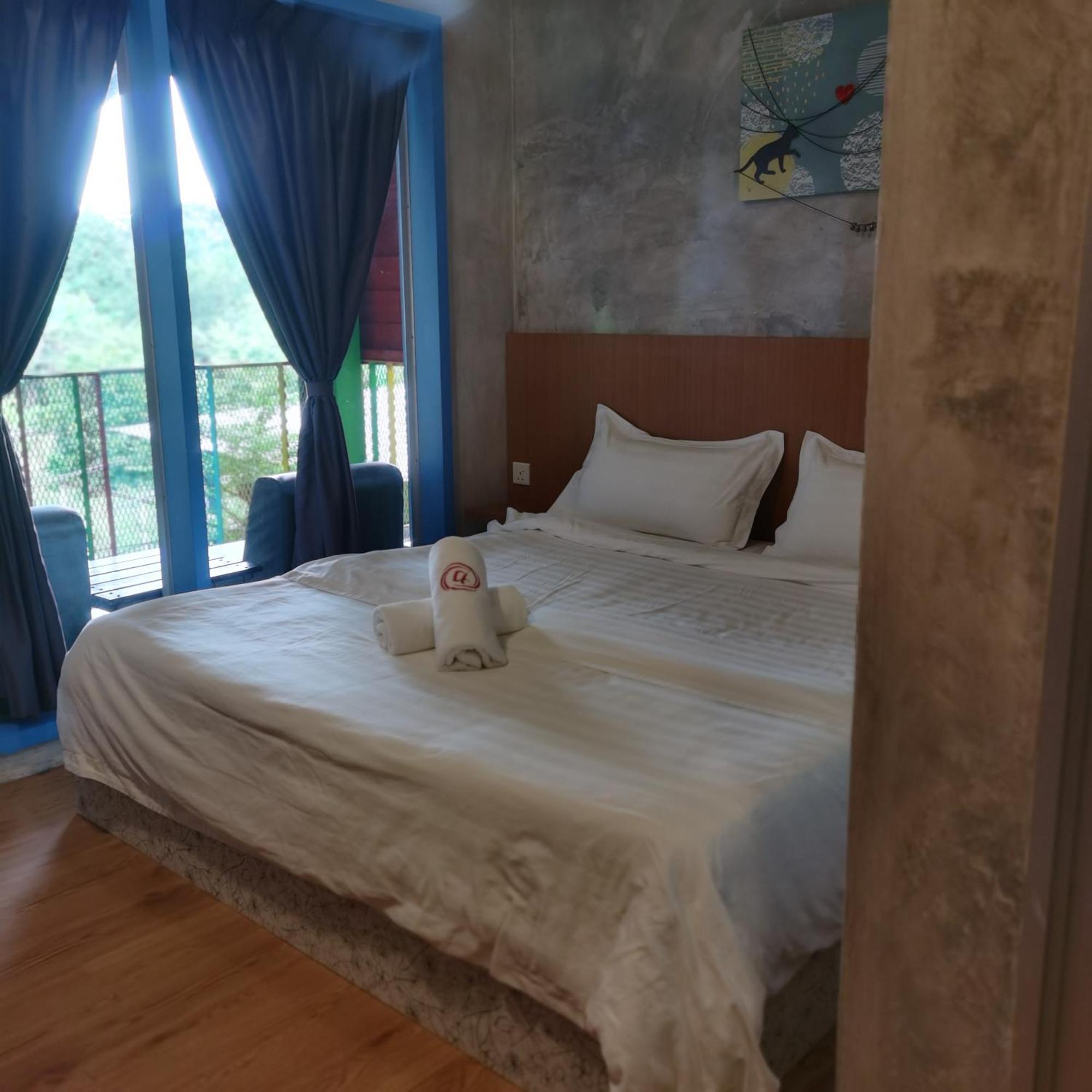 Rick Resort Телук-Интан Экстерьер фото